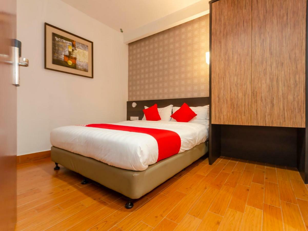 Oyo 1164 Hotel 906 Kota Laksamana Malacca Ngoại thất bức ảnh