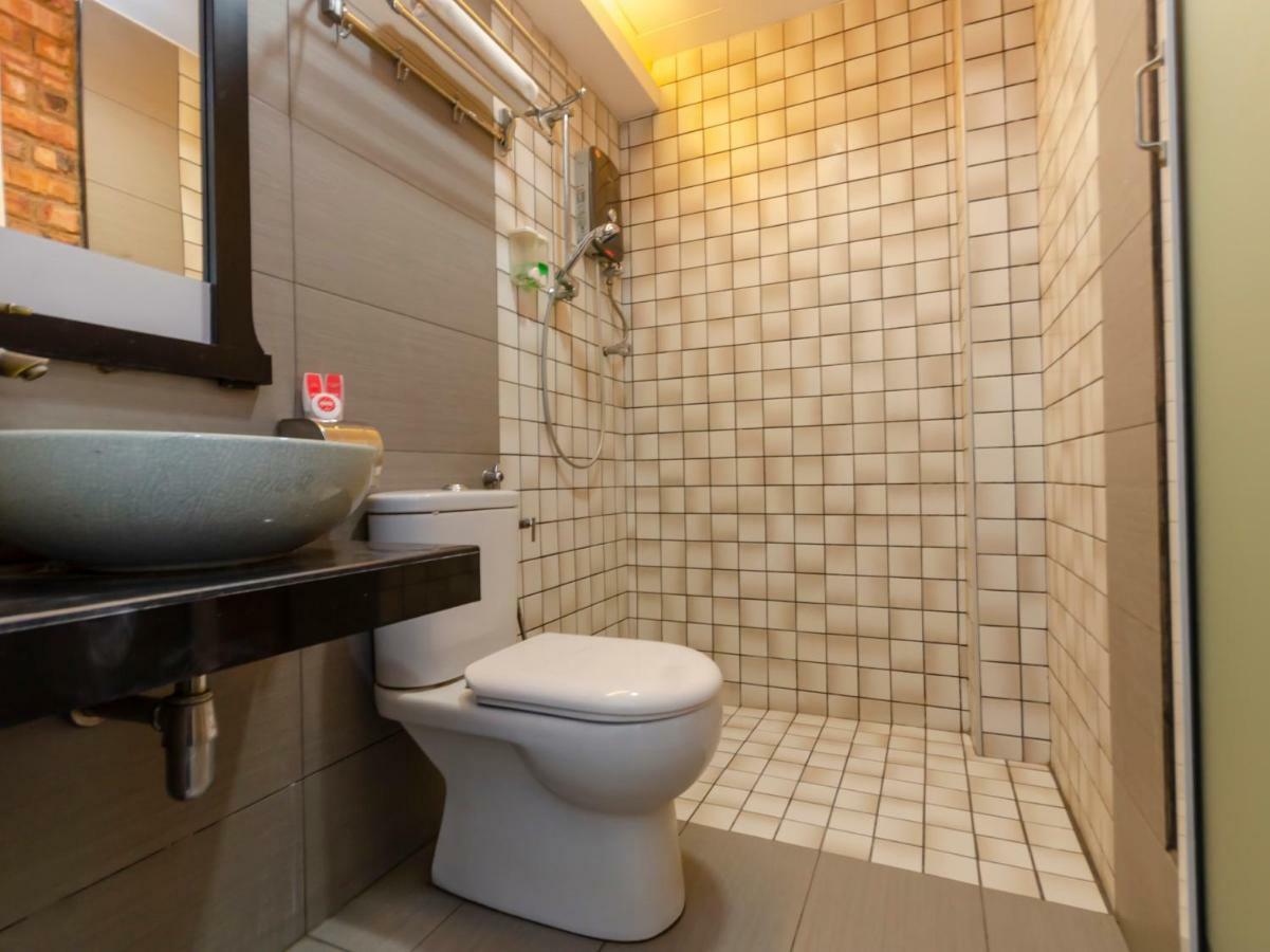 Oyo 1164 Hotel 906 Kota Laksamana Malacca Ngoại thất bức ảnh