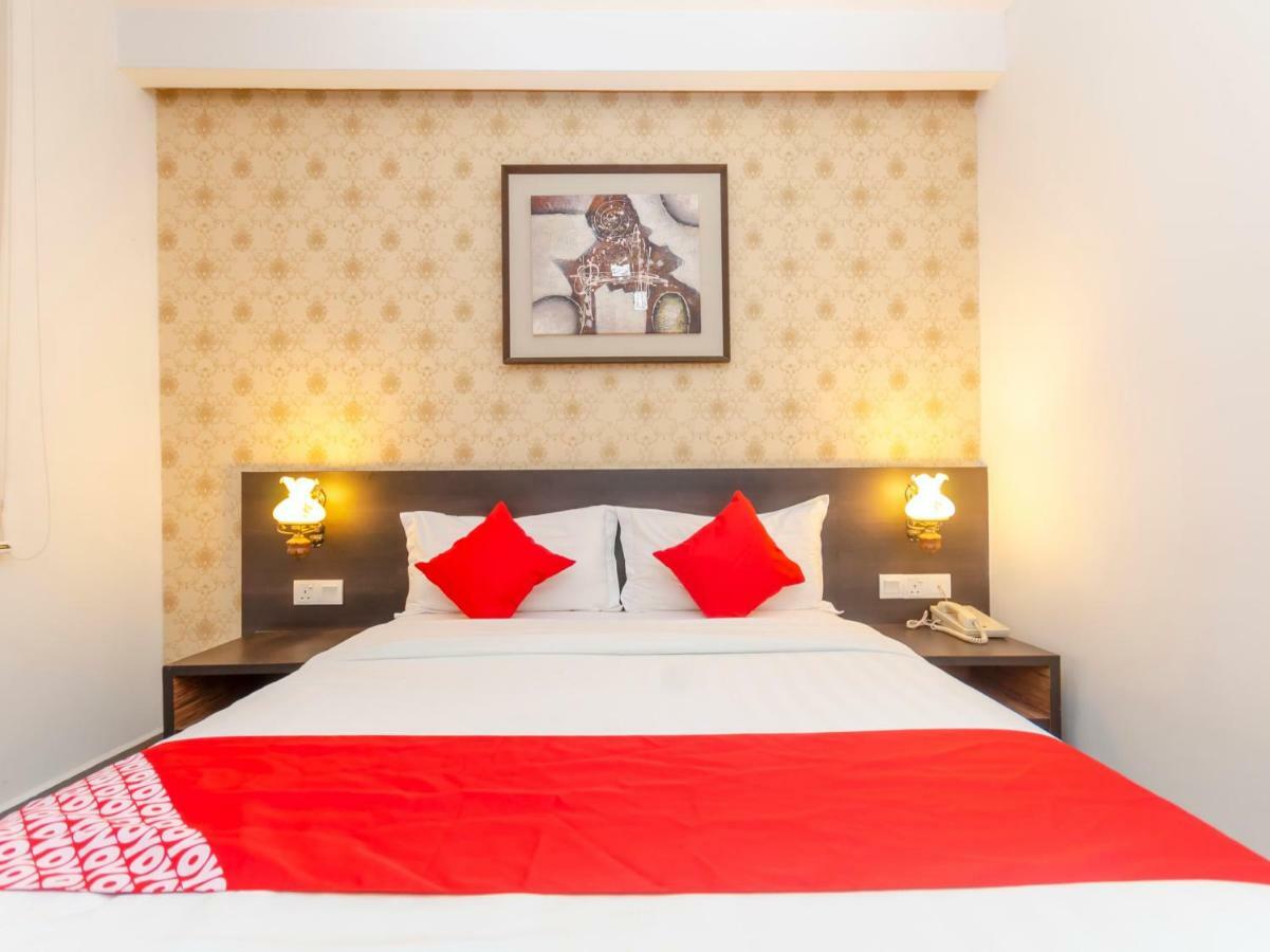 Oyo 1164 Hotel 906 Kota Laksamana Malacca Ngoại thất bức ảnh