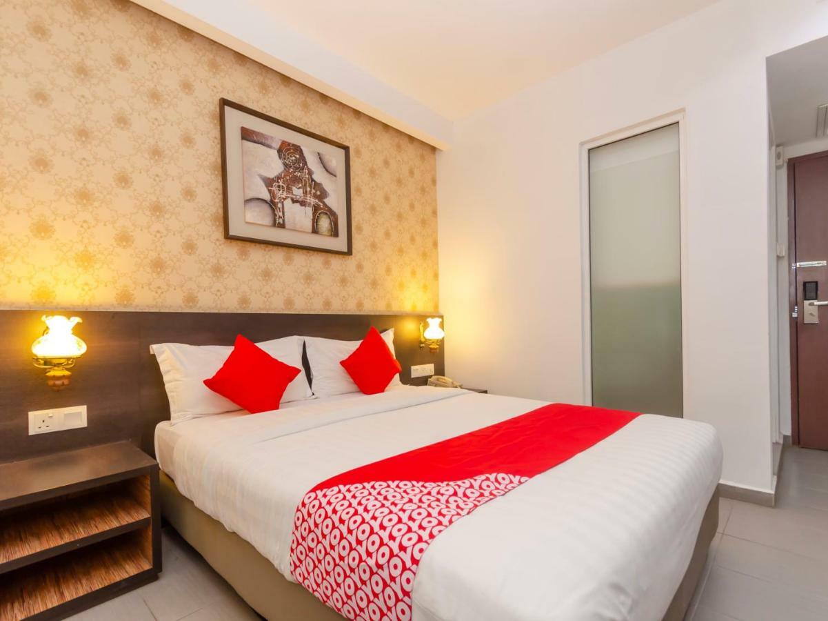 Oyo 1164 Hotel 906 Kota Laksamana Malacca Ngoại thất bức ảnh