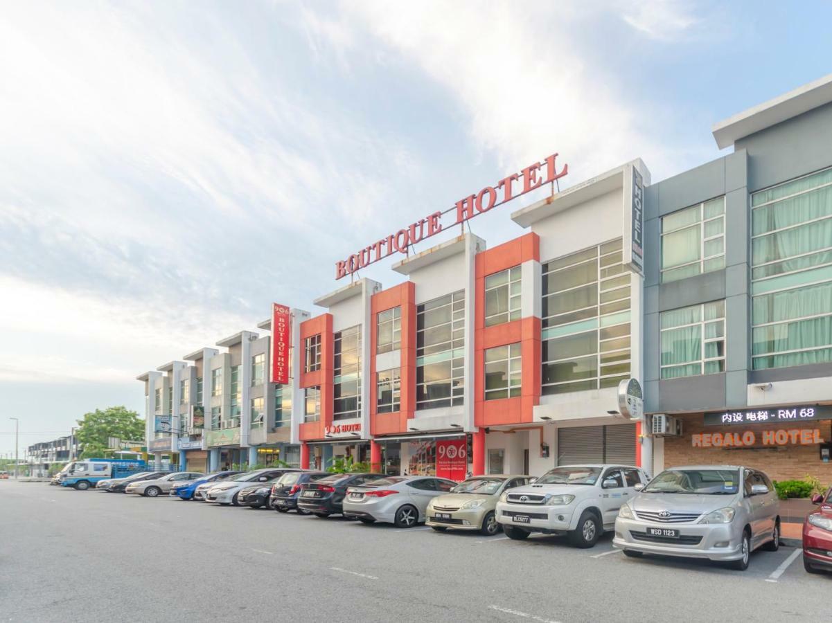 Oyo 1164 Hotel 906 Kota Laksamana Malacca Ngoại thất bức ảnh