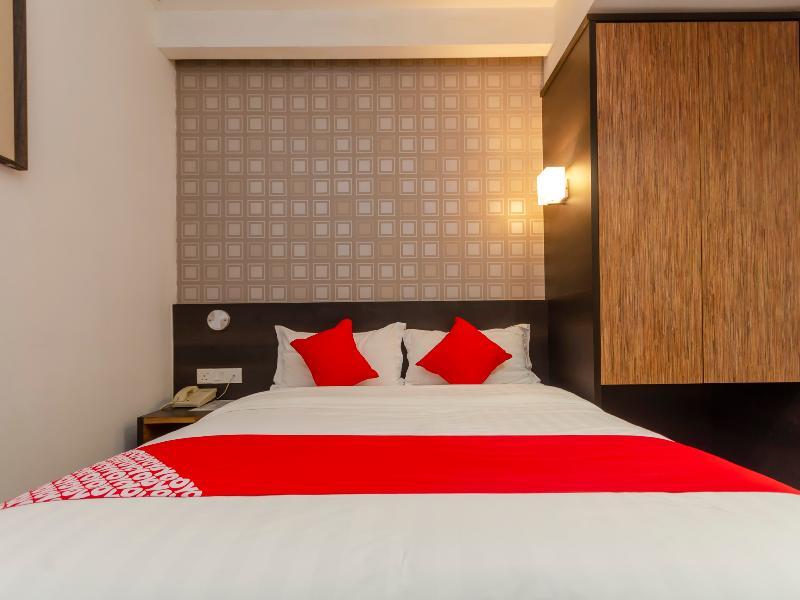 Oyo 1164 Hotel 906 Kota Laksamana Malacca Ngoại thất bức ảnh